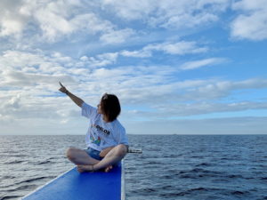 海と女の子